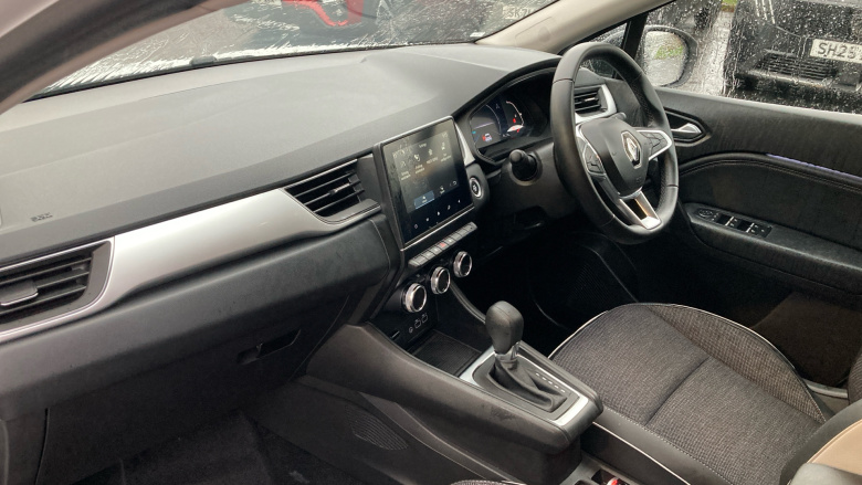 Renault Captur 1.6 E-Tech full hybrid 145 Techno 5dr Auto Hybrid Hatchback